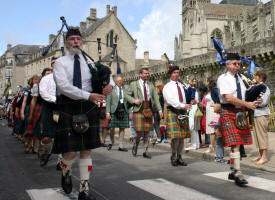 UK 136 MacLennan Scottish Group